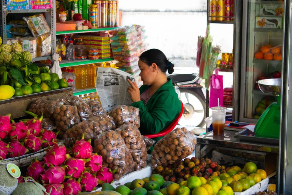 Khu đồ khô, gia vị